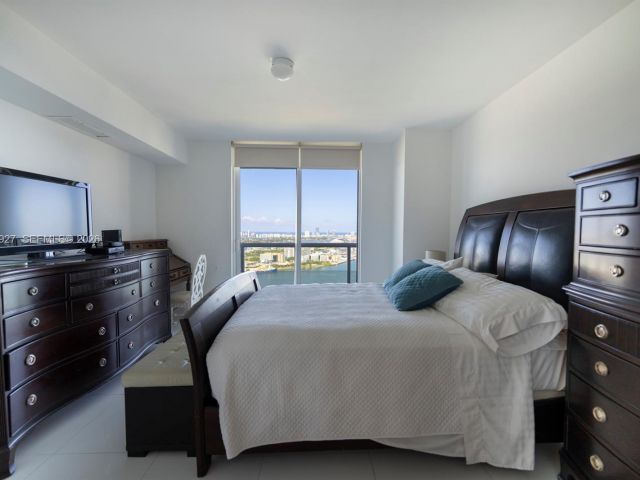 Apartment for sale  Unit #3702 - photo 7287544