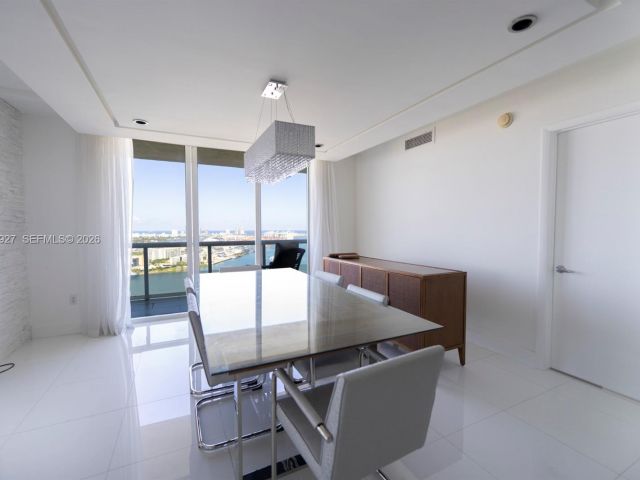 Apartment for sale  Unit #3702 - photo 7287564