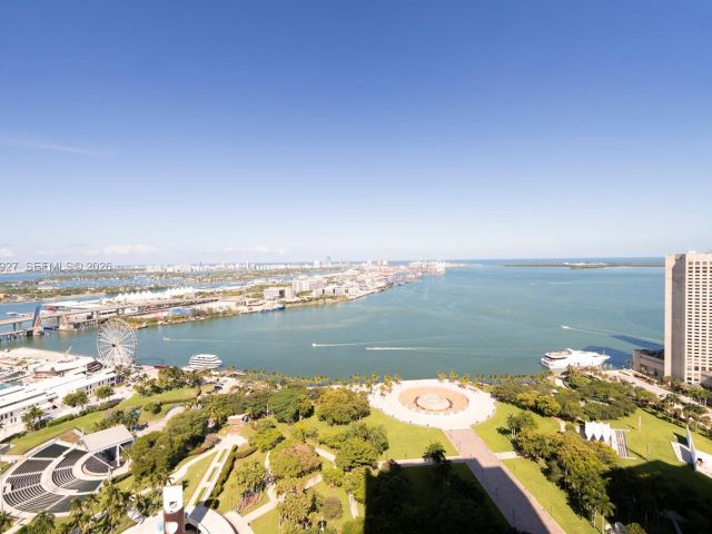 Apartment for sale  Unit #3702 - photo 7287578