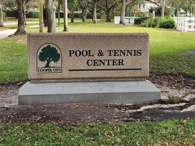 Home for sale at 9425 SW 51st Pl - photo 7285088