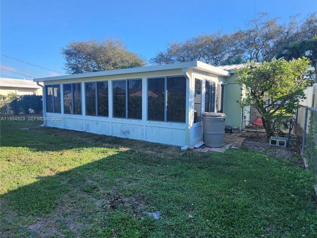 Home for sale at 9425 SW 51st Pl - photo 7285097