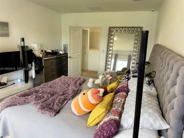 4-bedroom home for rent in Homestead - 1783 SE 7th Ter 0 - MondialRealty