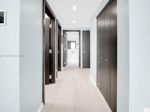 Apartment for sale  Unit #4201 - photo 7287268