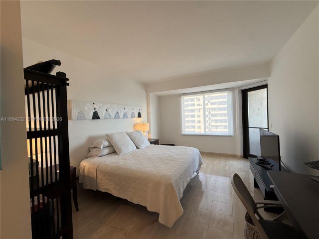 Apartment for rent  Unit #928 - photo 7441748