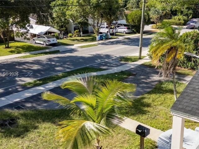 Home for rent at 947 NE 149 #1 1 - photo 7439776