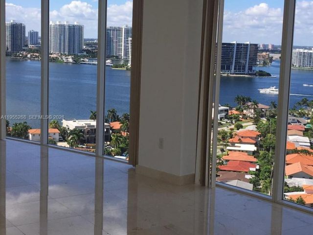 Apartment for rent  Unit #2304 - photo 7292036