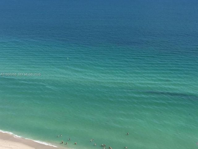 Apartment for rent  Unit #2304 - photo 7292044