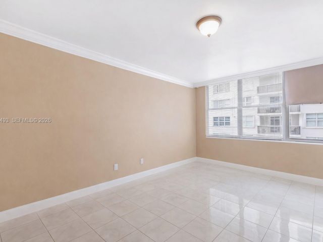 Apartment for rent  Unit #1206 - photo 7475178