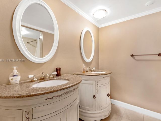 Apartment for rent  Unit #1206 - photo 7475184