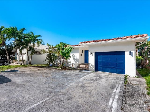 Home for sale at 8950 Harding Ave - photo 7288015