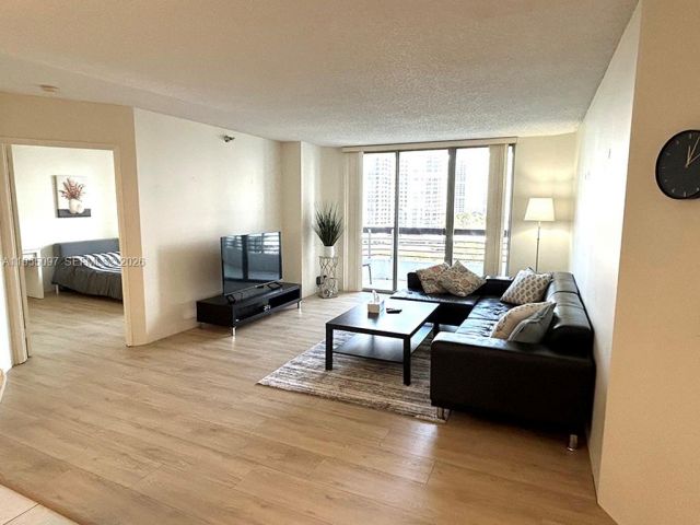 2-bedroom condo for rent in Aventura - 3400 NE 192nd St 910 - MondialRealty