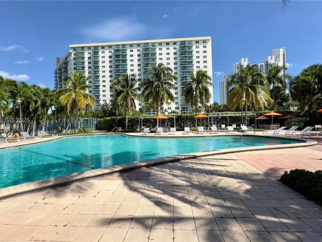 2-bedroom condo for rent in Sunny Isles Beach - 19380 Collins Ave 227 - MondialRealty