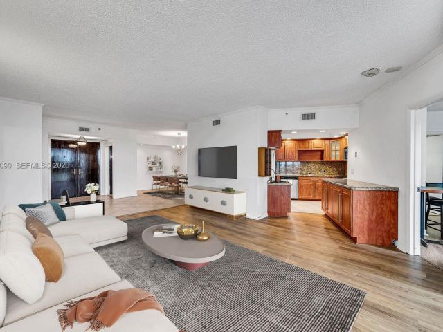 2-bedroom condo for sale in Aventura - 20281 E Country Club Dr 210 - MondialRealty