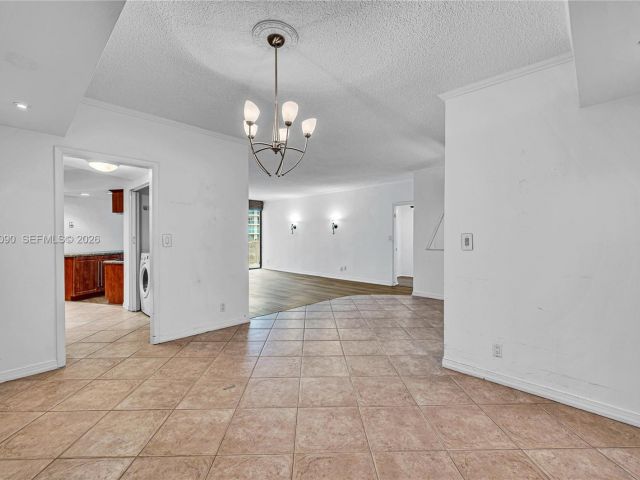 2-bedroom condo for sale in Aventura - 20281 E Country Club Dr 210 - MondialRealty