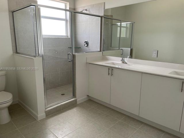 3-bedroom home for rent in Miami - 29081 SW 162th Ct - MondialRealty