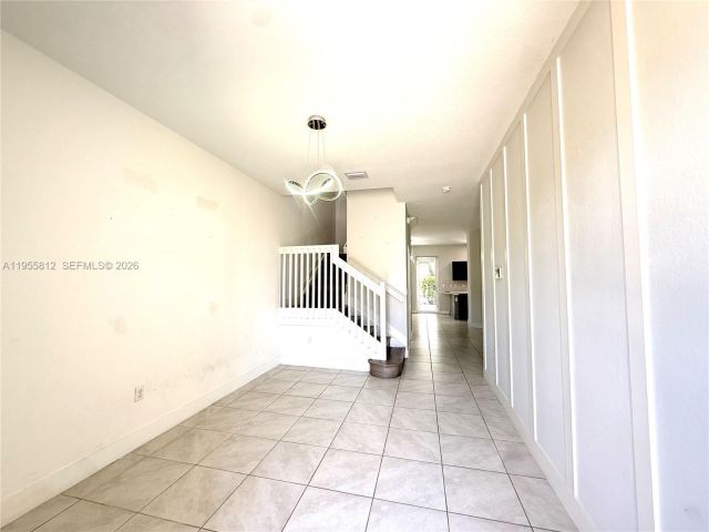 3-bedroom home for rent in Miami Gardens - 20861 NW 9TH PATH - MondialRealty