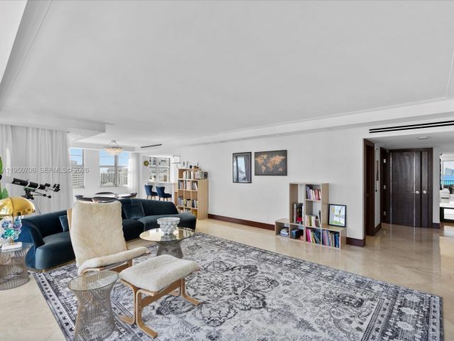 Apartment for sale  Unit #18A - photo 7293081