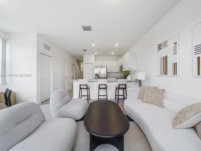 4-bedroom home for rent in Homestead - 19448 SW 338 Ter - MondialRealty