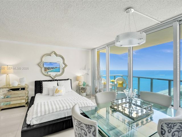 Apartment for rent  Unit #1212 (available April 24) - photo 7432003