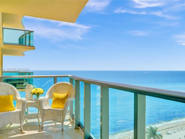 Apartment for rent  Unit #1212 (available April 24) - photo 7432017