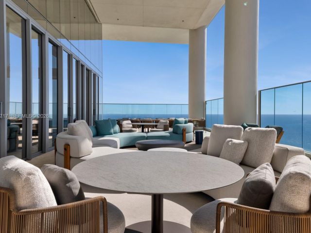 Apartment for sale  Unit #3704 - photo 7294556