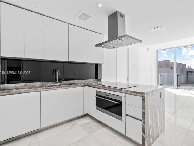 Apartment for rent  Unit #2904 - photo 7292079