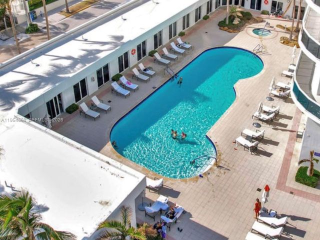 Apartment for sale  Unit #403 - photo 7293424