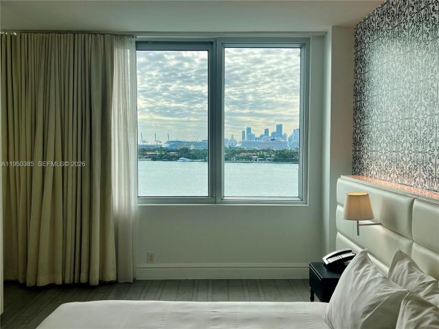 Apartment for sale  Unit #910 - photo 7293613