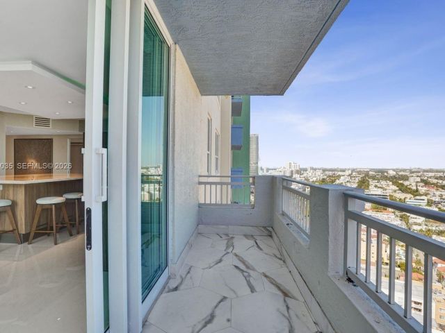 Apartment for sale  Unit #2701 - photo 7293997