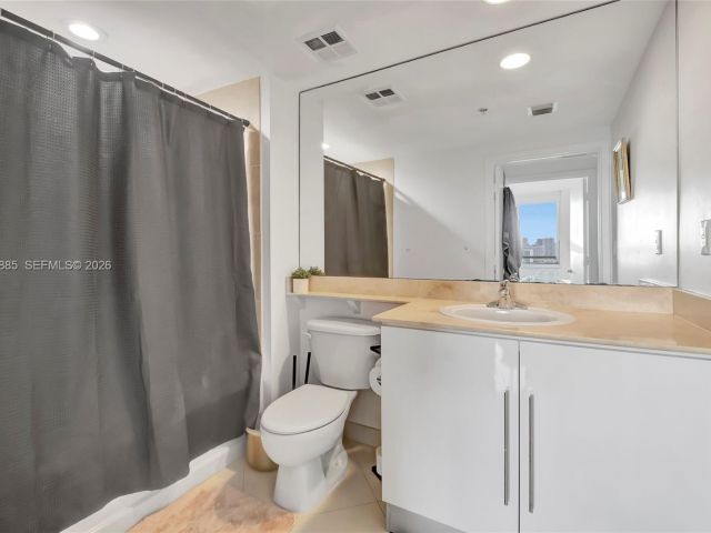 Apartment for sale  Unit #2616 - photo 7294389