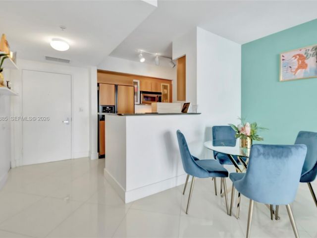 Apartment for sale  Unit #2616 - photo 7294393