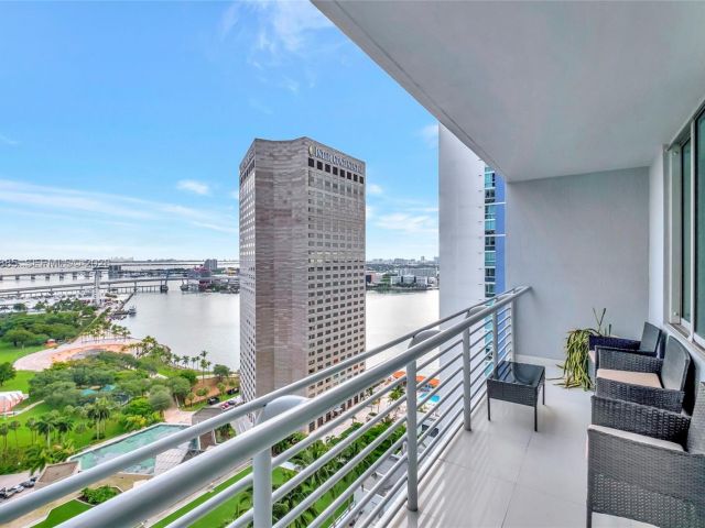 Apartment for sale  Unit #2616 - photo 7294409