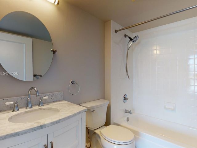 Apartment for rent  Unit #1111 - photo 7469785