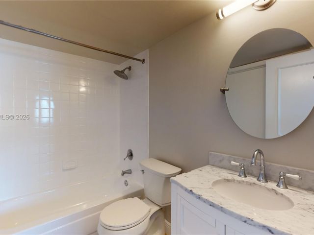 Apartment for rent  Unit #1111 - photo 7469786