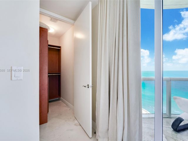 Apartment for sale  Unit #2103 - photo 7294768