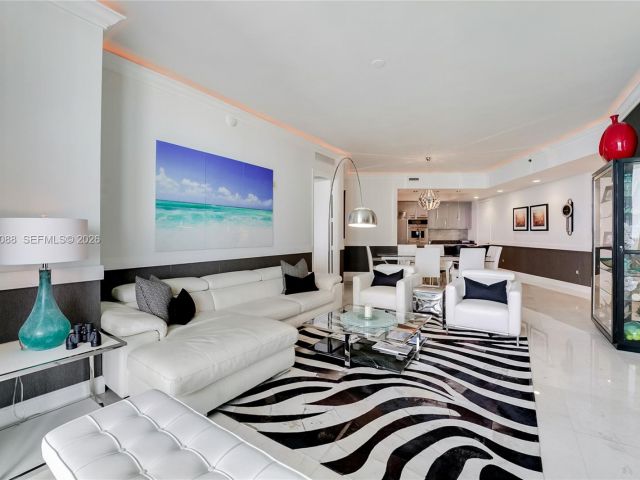 Apartment for sale  Unit #2103 - photo 7294783