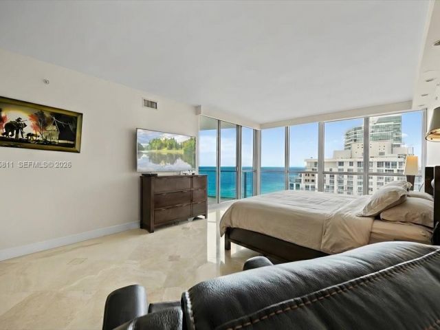 Apartment for sale  Unit #3003 - photo 7337019