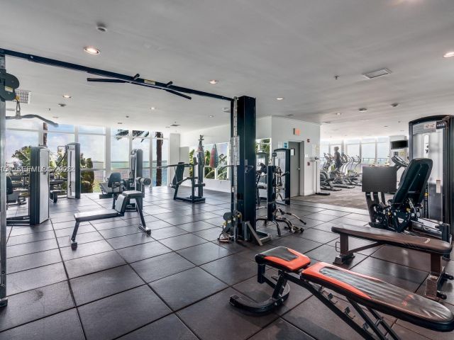 Apartment for rent  Unit #1806 - photo 7296716