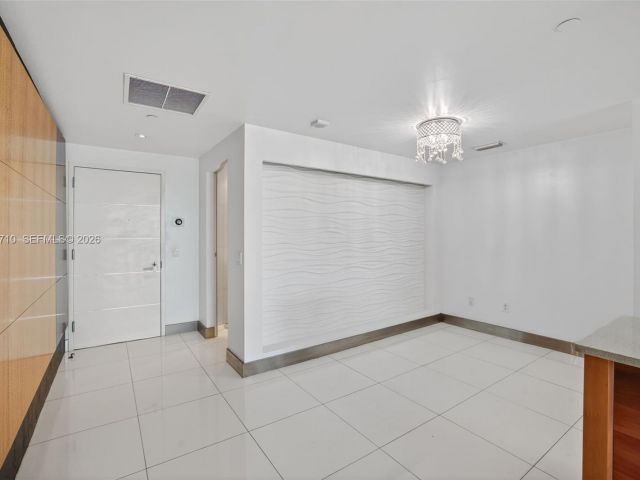 Apartment for sale  Unit #302 - photo 7353991