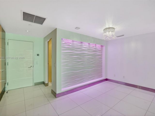 Apartment for sale  Unit #302 - photo 7353992