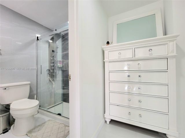 Apartment for rent  Unit #901 - photo 7295088