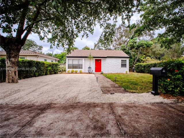 Home for rent at 1500 NW 3rd Ave . - photo 7496258