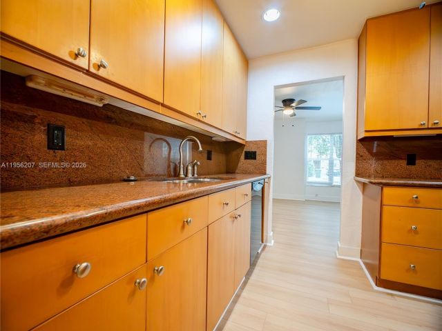 Home for rent at 1500 NW 3rd Ave . - photo 7496265