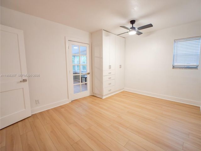 Home for rent at 1500 NW 3rd Ave . - photo 7496269