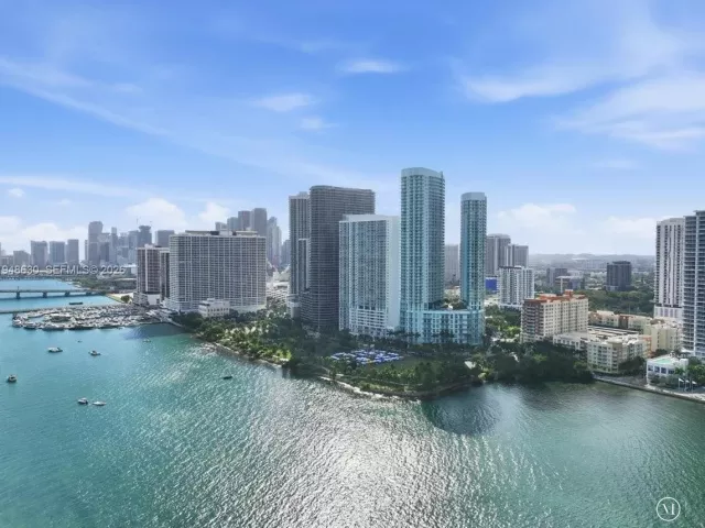 2-bedroom condo for sale in Miami - 1900 N Bayshore Dr 1518 - MondialRealty