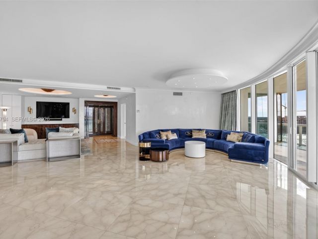 Apartment for sale  Unit #1501 - photo 7331609