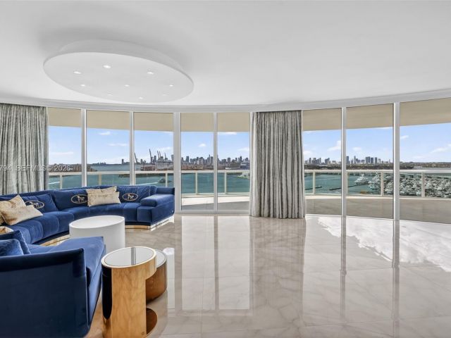 Apartment for sale  Unit #1501 - photo 7331618