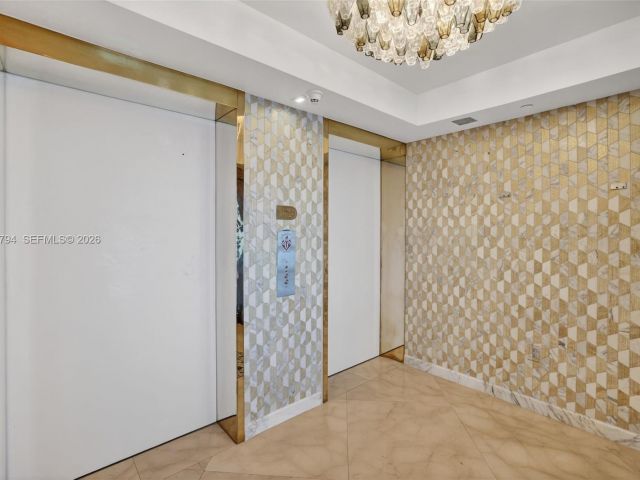 Apartment for sale  Unit #1501 - photo 7331621