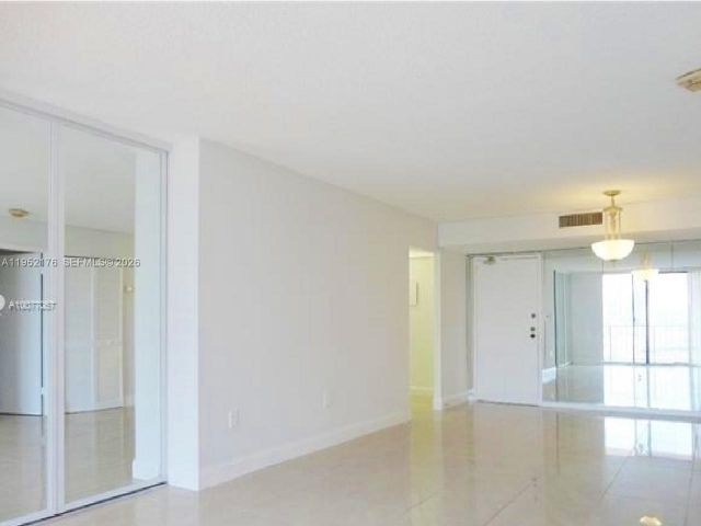 Apartment for sale  Unit # - photo 7444352