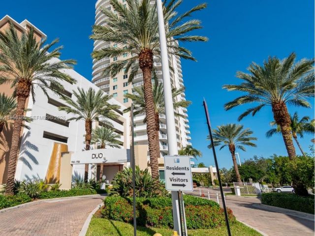 Apartment for rent  Unit #2005W - photo 7429137